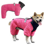 Four-legged padded jacket