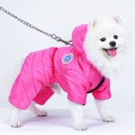 Four-legged padded jacket