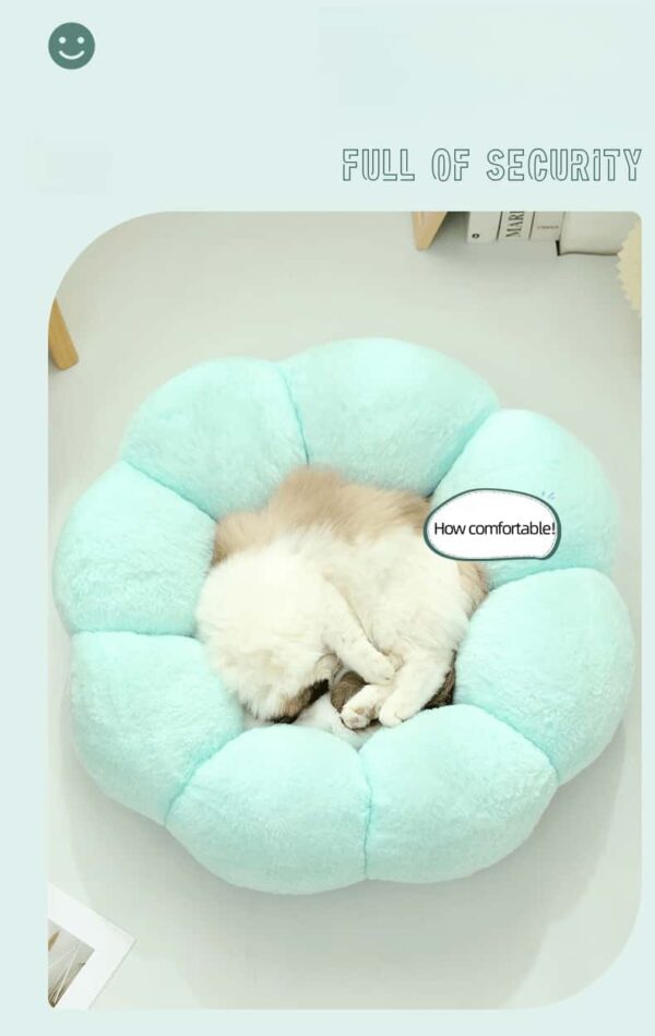 Fluffy Flower Cat Bed