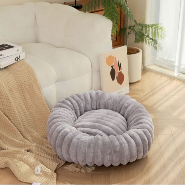 Faux Rabbit Fur High Gram Weight Straight Strip Pet Bed Mat