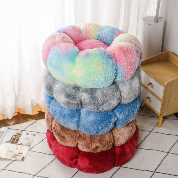 Colorful Long-Pile Plush Pet Nest in Petal Shape