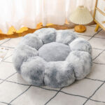 Colorful Long-Pile Plush Pet Nest in Petal Shape