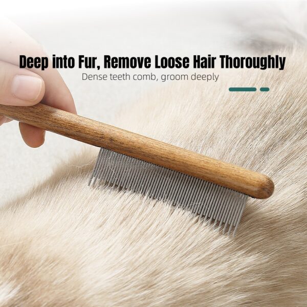 De - shedding Wooden Comb